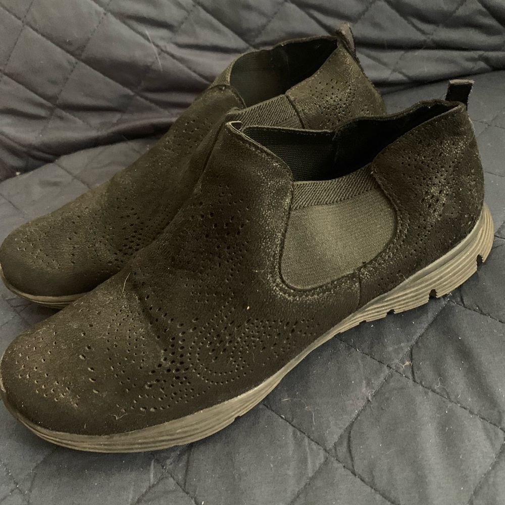 Sketchers Air-Cooled Memory Foam Black Slip-On Ankle Bootie with Eyelet detail